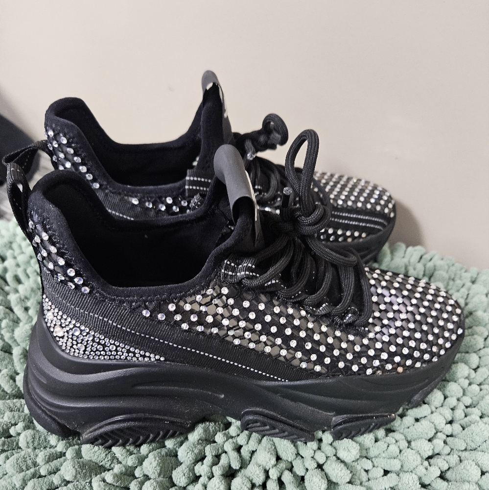 Steve Madden Black and Silver Chunky Sneakers with Metallic Embellishments
